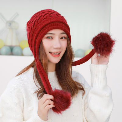 Women's Solid Color Knitted Beanie