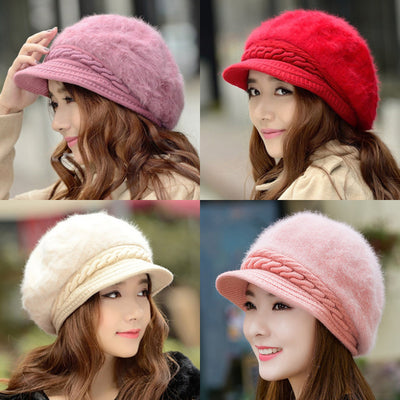 Ladies winter knitted beret