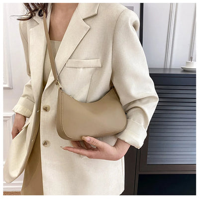 A Fashionable WOMEN'S Bag Underarm Bag for Sale